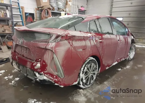 2021 Toyota Prius Prime Le из США, поврежденный, VIN JTDKAMFP4M3189113